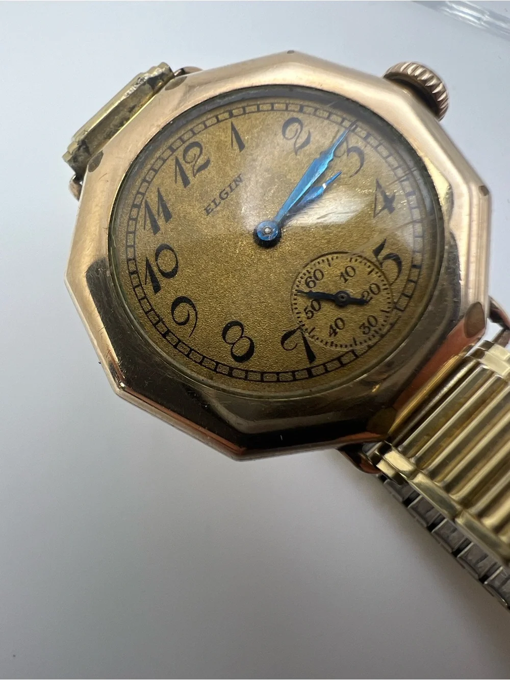 Elgin vintage mechanical watch runs good 10kt gf